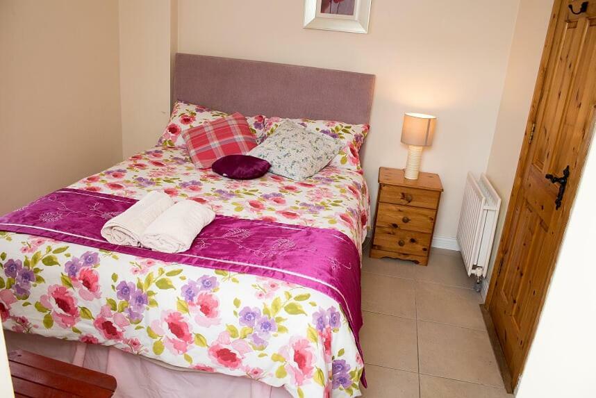 Sive Budget Accommodation Cahersiveen Exterior photo